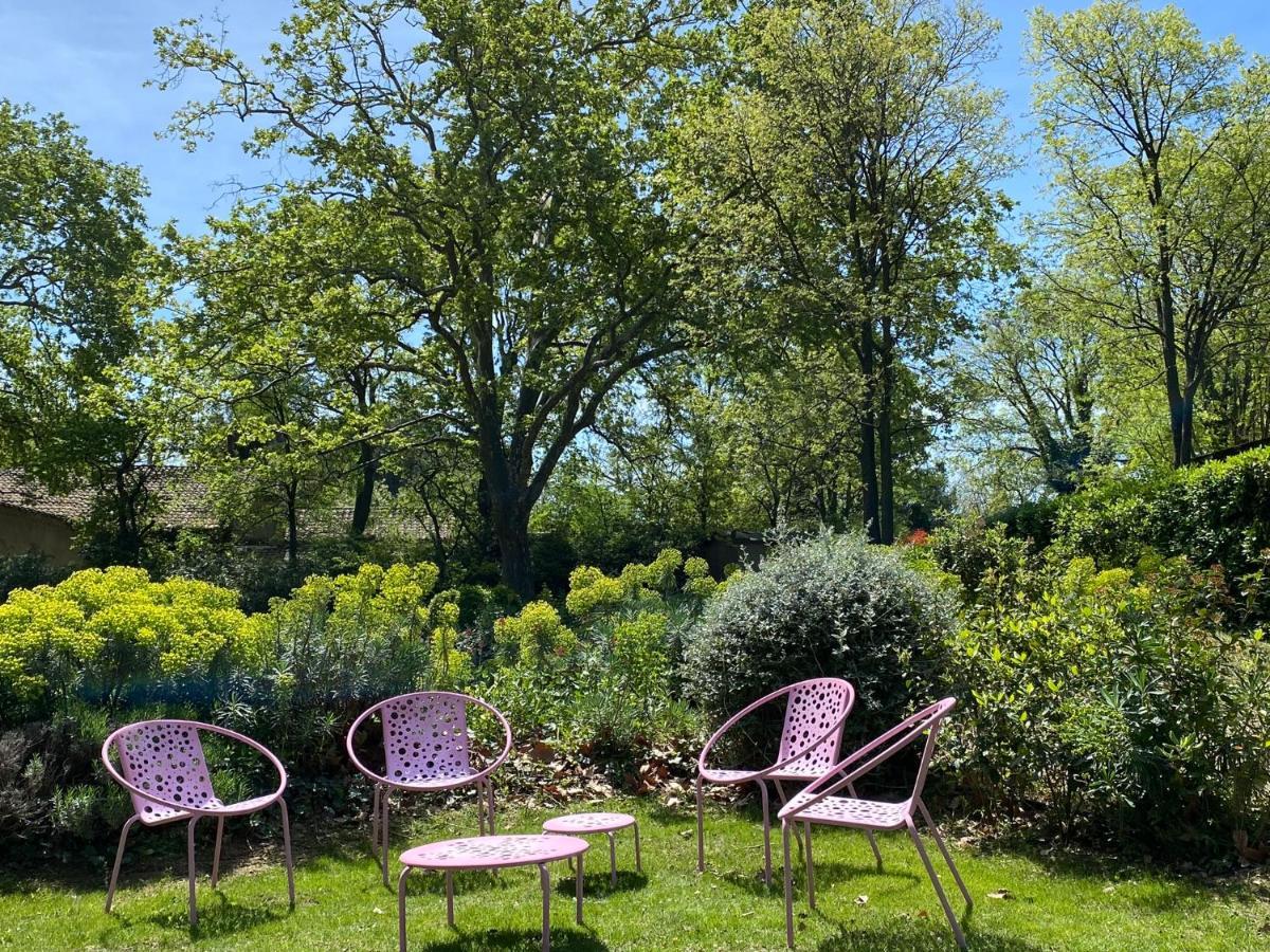 Bed and Breakfast Ermitage Notre Dame De Vacquieres Noves Esterno foto