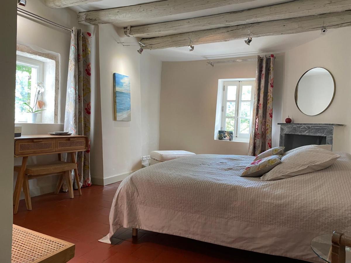 Bed and Breakfast Ermitage Notre Dame De Vacquieres Noves Esterno foto