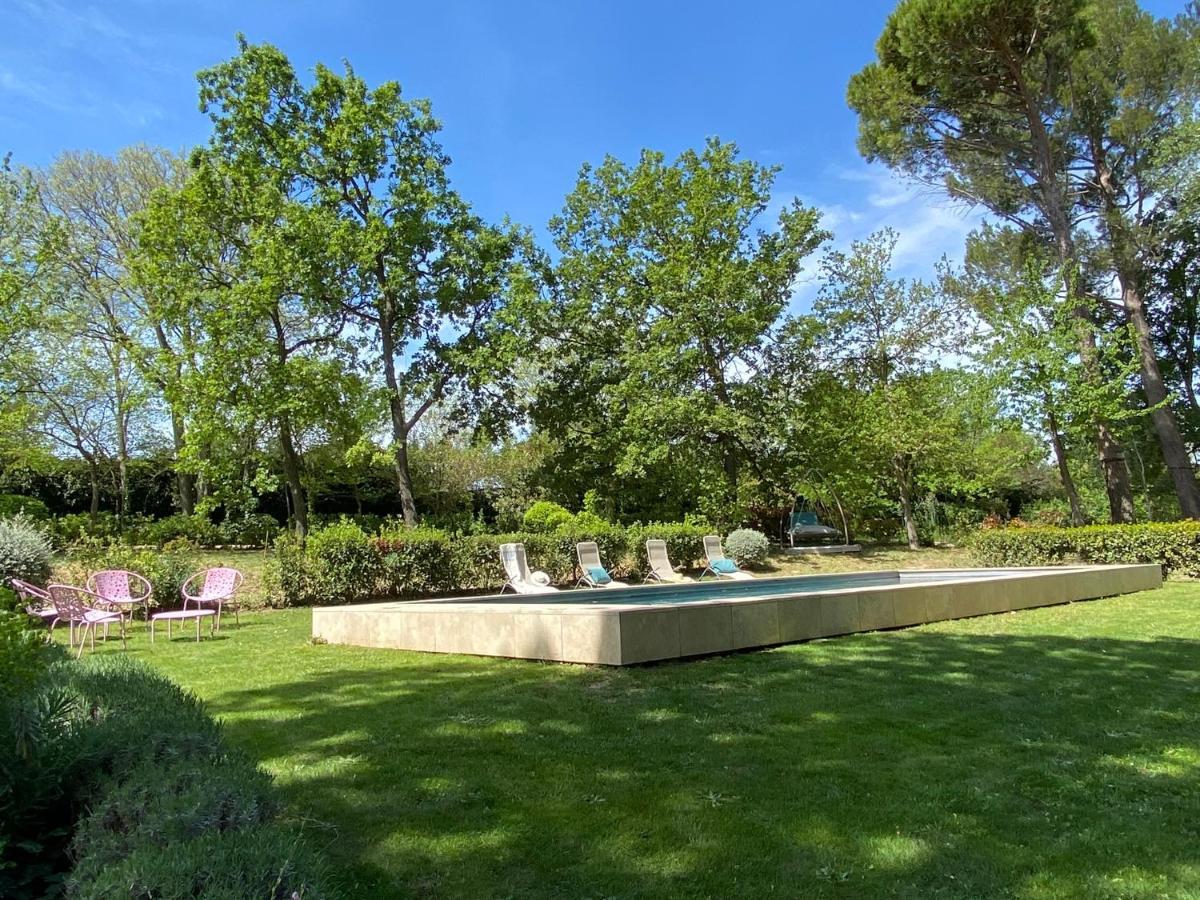 Bed and Breakfast Ermitage Notre Dame De Vacquieres Noves Esterno foto
